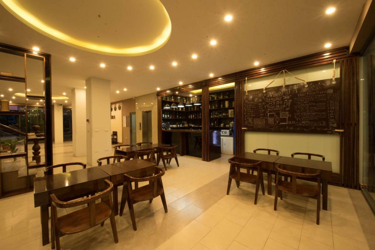 Aloha Hotel Phu Quoc Bagian luar foto